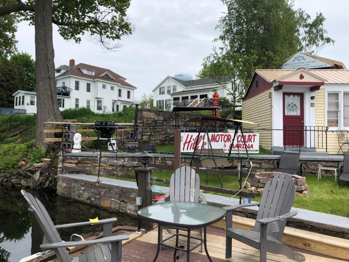 Hills Motel & Marina Alexandria Bay Exterior photo