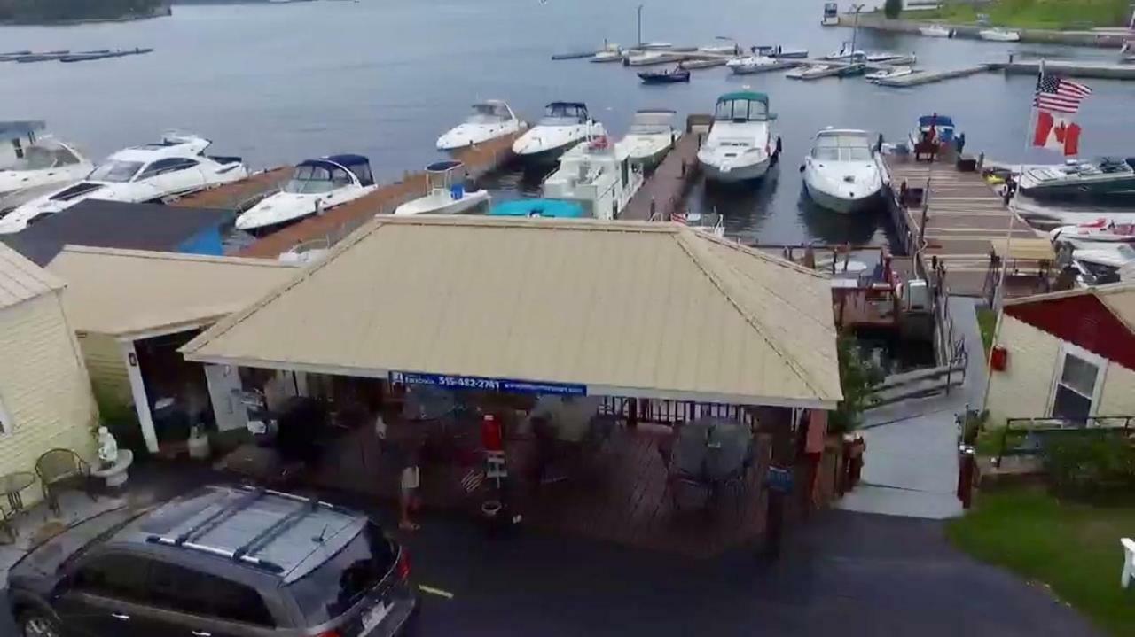 Hills Motel & Marina Alexandria Bay Exterior photo